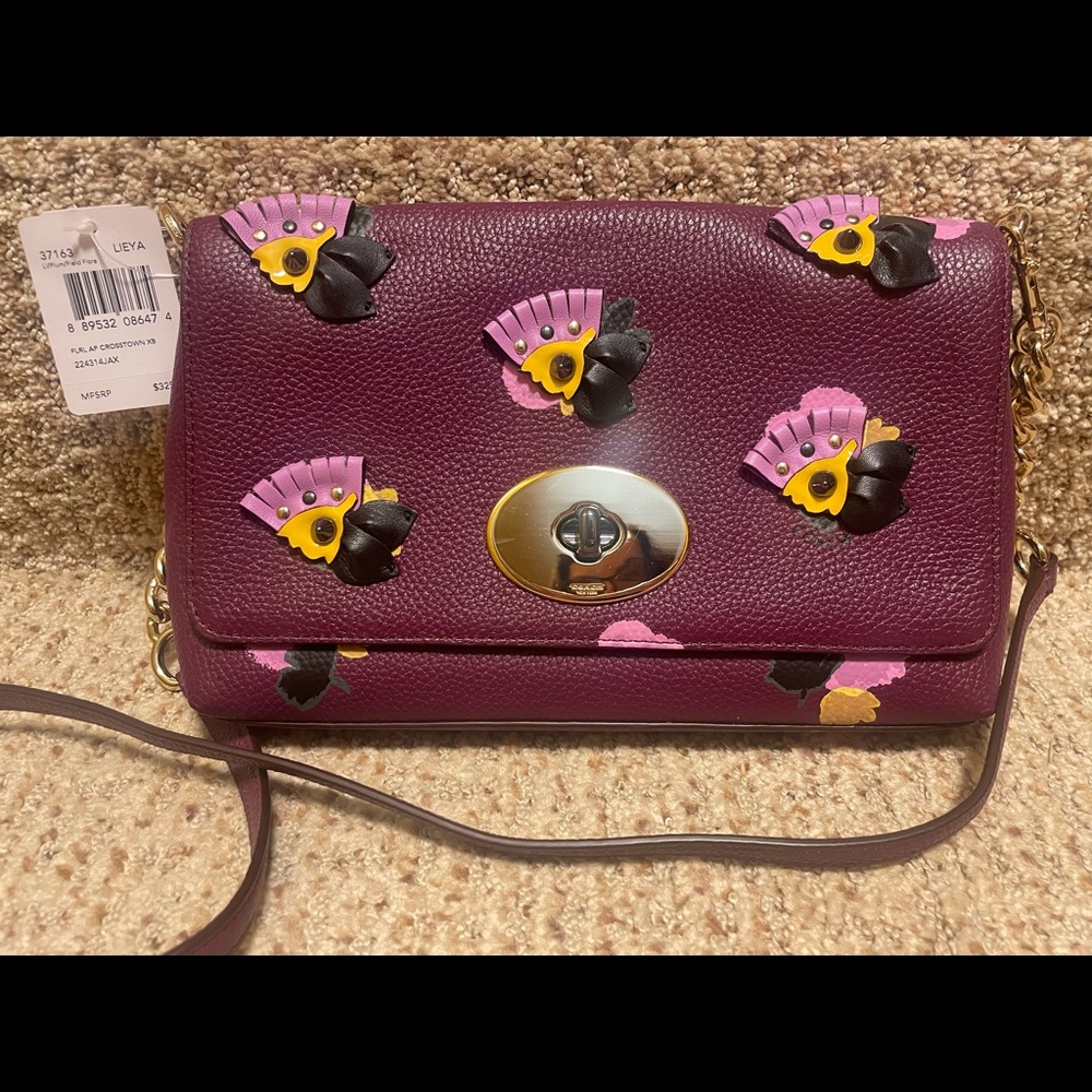 NWT Coach Crosstown Crossbody in field floral with hand-applied leather blooms